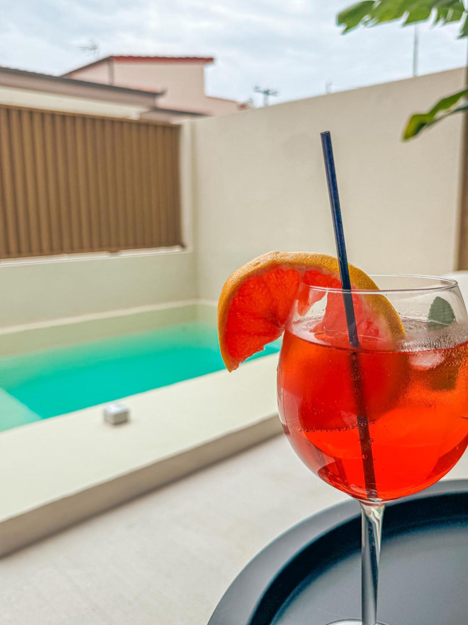 Adorno Private Suites Only Adults & Kids 12 Plus Vrasná Buitenkant foto