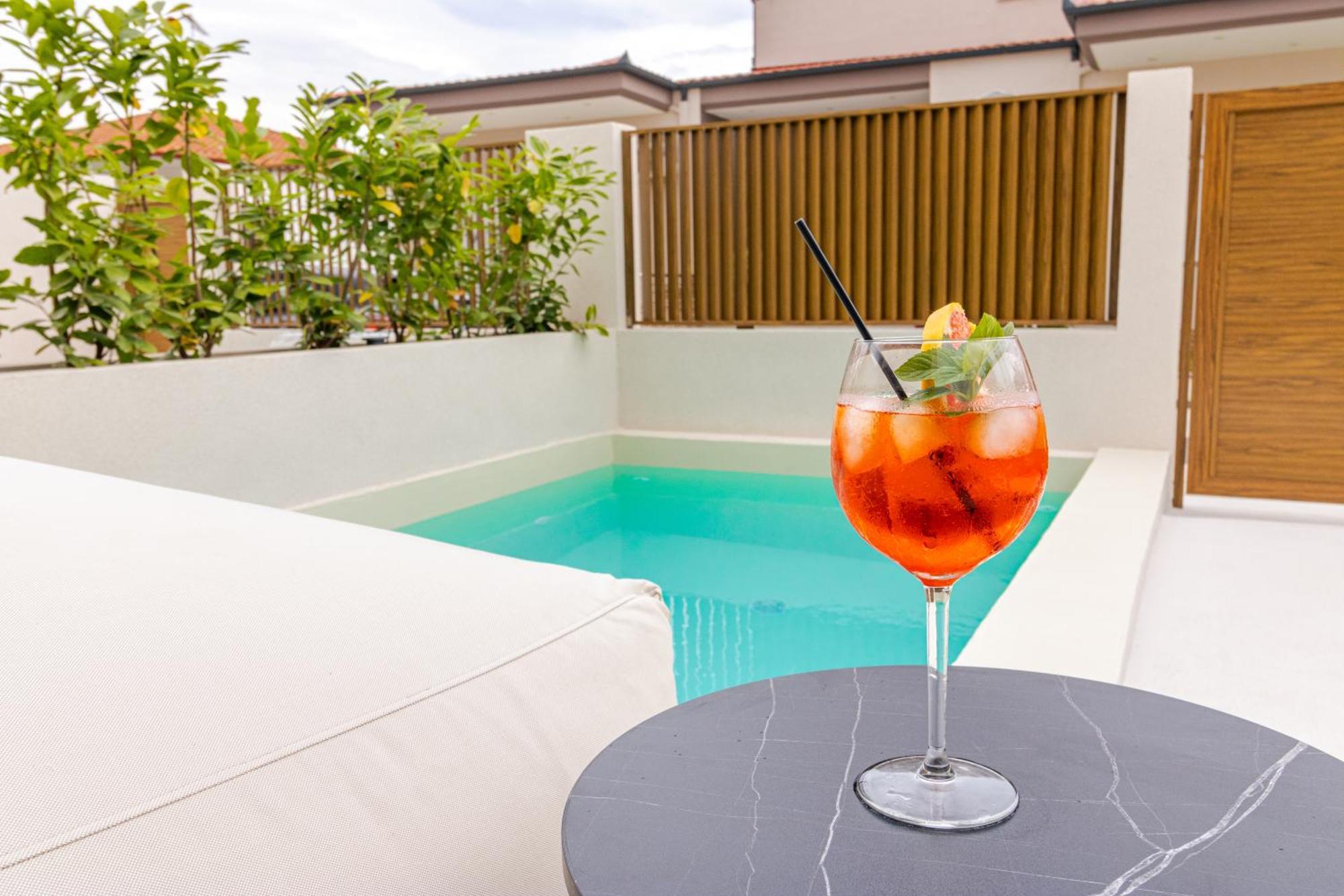 Adorno Private Suites Only Adults & Kids 12 Plus Vrasná Buitenkant foto