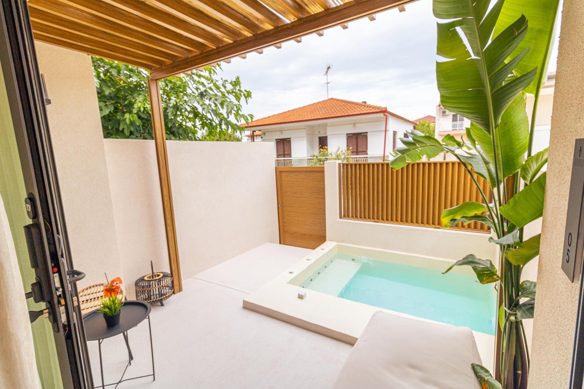 Adorno Private Suites Only Adults & Kids 12 Plus Vrasná Buitenkant foto